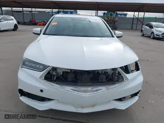 2018 Acura TLX with VIN 19UUB1F37JA004207, listed as a IAAI auction lot 41702092 with 116,046 mi miles. Bid and sale history available at carsss.com. Image 13.