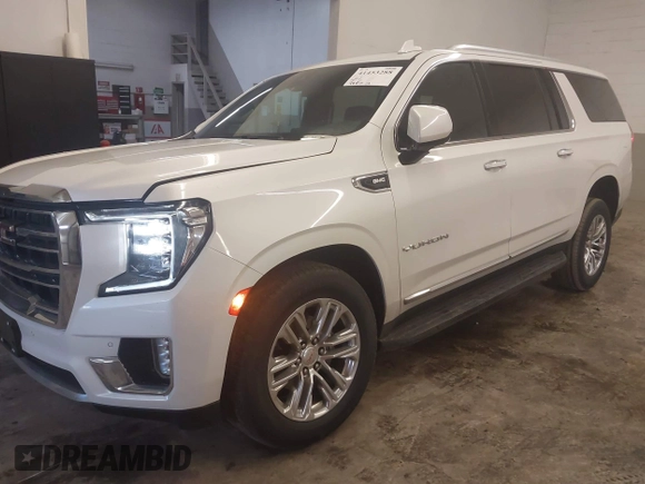 2021 GMC Yukon XL SLT with VIN 1GKS2GKD1MR421646, listed as a IAAI auction lot 41453288 with 48,855 mi miles. Bid and sale history available at carsss.com. Image 2.