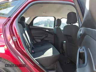 2016 Ford Focus SE with VIN 1FADP3F29GL347574, listed as a IAAI auction lot 41975094 with 76,147 mi miles. Bid and sale history available at carsss.com. Image 8.