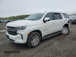 2024 Chevrolet Suburban LT z VIN 1GNSKCKD7RR410489, wystawiony jako Copart lot #55643705 z przebiegiem 3 144 mil mil oraz Szkoda całkowita • Salvage title. Historia ofert i sprzedaży dostępna na DreamBid. Obrazek 1.