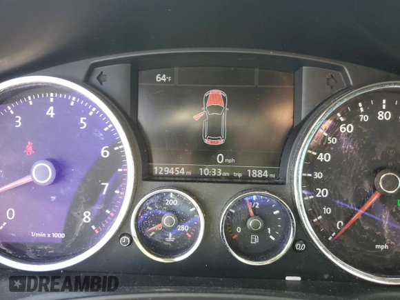 2010 Volkswagen Touareg VR6 with VIN WVGBF7A97AD004355, listed as a Copart auction lot 52861335 with 129,454 mi miles and Salvage Title. Bid and sale history available at DreamBid. Image 9.