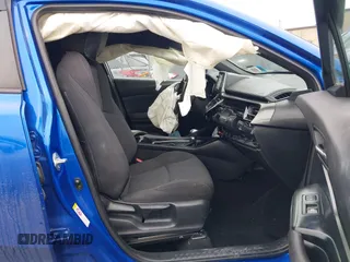 2018 Toyota C-HR XLE with VIN NMTKHMBXXJR001608, listed as a IAAI auction lot 41785723 with 138,047 mi miles. Bid and sale history available at carsss.com. Image 5.