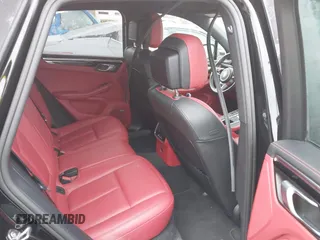 2020 Porsche Macan z VIN WP1AA2A56LLB07868, wystawiony jako IAAI lot #41277477 z przebiegiem 42 520 mil mil oraz . Historia ofert i sprzedaży dostępna na DreamBid. Obrazek 8.