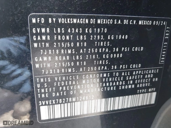 2024 Volkswagen Taos SE with VIN 3VVEX7B27RM124612, listed as a IAAI auction lot 41921014 with 8,880 mi miles. Bid and sale history available at carsss.com. Image 9.
