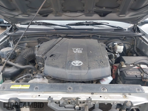 2014 Toyota Tacoma PreRunner with VIN 5TFJU4GN1EX052382, listed as a IAAI auction lot 41533721 with 165,245 mi miles. Bid and sale history available at carsss.com. Image 10.