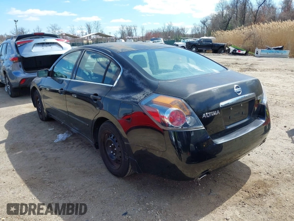 2007 Nissan Altima 2.5 S with VIN 1N4AL21E37C152581, listed as a IAAI auction lot 41894301 with 289,571 mi miles. Bid and sale history available at carsss.com. Image 3.