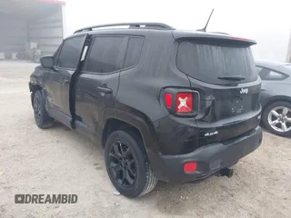 2015 Jeep Renegade Latitude with VIN ZACCJBBT8FPB88024, listed as a IAAI auction lot 41851478 with 119,773 mi miles and . Bid and sale history available at DreamBid. Image 3.