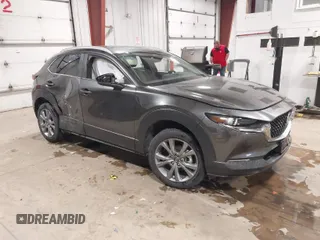 2025 Mazda CX-30 S Preferred with VIN 3MVDMBCM1SM780928, listed as a IAAI auction lot 42060812 with 8,081 mi miles and . Bid and sale history available at carsss.com. Image 1.