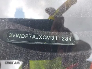 2012 Volkswagen Jetta SE с VIN 3VWDP7AJXCM311284, выставлен на аукционе IAAI как лот 42778112 с пробегом Не указан миль и . История ставок и продаж доступна на DreamBid. Изображение 9.
