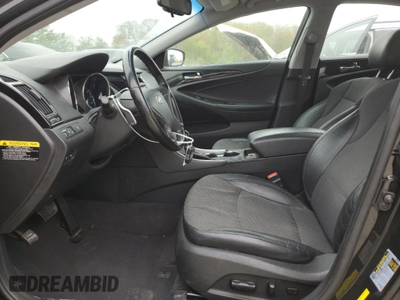2014 Hyundai Sonata Limited with VIN 5NPEC4AB5EH919698, listed as a Copart auction lot 53686885 with 147,669 mi miles and Salvage Title. Bid and sale history available at DreamBid. Image 7.