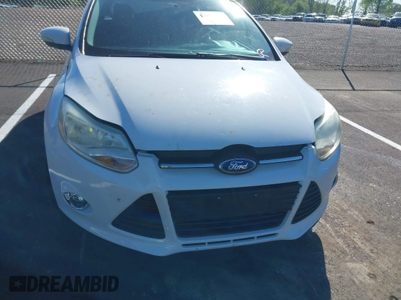 2014 Ford Focus SE with VIN 1FADP3K24EL314209, listed as a IAAI auction lot 42026038 with 167,297 mi miles. Bid and sale history available at carsss.com. Image 6.