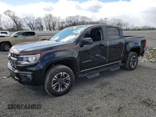 2022 Chevrolet Colorado 4WD Z71 z VIN 1GCGTDEN8N1330939, wystawiony jako Copart lot #47436595 z przebiegiem 26 579 mil mil oraz Szkoda całkowita • Salvage title. Historia ofert i sprzedaży dostępna na DreamBid. Obrazek 1.