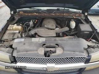 2005 Chevrolet Avalanche Z66 with VIN 3GNEC12Z25G180199, listed as a Copart auction lot 74985864 with 232,892 mi miles and Salvage Title. Bid and sale history available at carsss.com. Image 12.