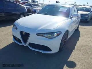 2019 Alfa Romeo Giulia Ti with VIN ZARFAMBN0K7606230, listed as a IAAI auction lot 41421769 with 69,274 mi miles. Bid and sale history available at carsss.com. Image 18.