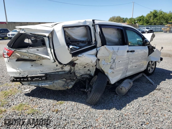 2015 Toyota Sienna L with VIN 5TDZK3DC1FS634544, listed as a Copart auction lot 49007674 with Not provided miles and Salvage title. Bid and sale history available at DreamBid. Image 3.