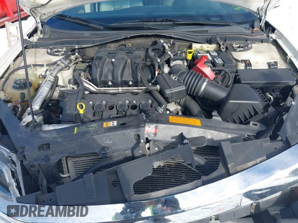 2010 Ford Fusion SEL with VIN 3FAHP0CG5AR376143, listed as a IAAI auction lot 41385840 with 153,854 mi miles. Bid and sale history available at carsss.com. Image 10.