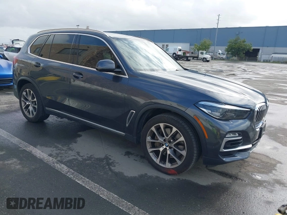 2021 BMW X5 xDrive45e with VIN 5UXTA6C09M9D26035, listed as a IAAI auction lot 41788981 with 60,571 mi miles and . Bid and sale history available at DreamBid. Image 1.