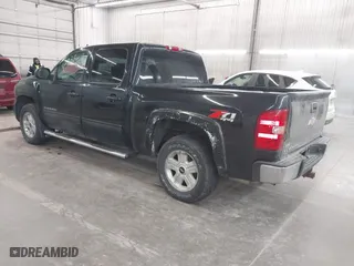 2009 Chevrolet Silverado 1500 LTZ with VIN 3GCEK33399G285667, listed as a IAAI auction lot 41253363 with 219,199 mi miles. Bid and sale history available at carsss.com. Image 3.