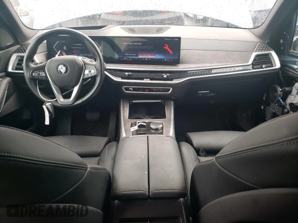 2024 BMW X5 xDrive40i with VIN 5UX23EU02R9T63818, listed as a Copart auction lot 60195525 with 26,773 mi miles and Salvage title. Bid and sale history available at DreamBid. Image 8.
