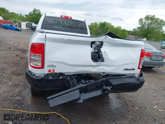 2024 Ram 2500 Tradesman with VIN 3C6UR5HJXRG161540, listed as a IAAI auction lot 42193008 with 17,558 mi miles and . Bid and sale history available at DreamBid. Image 6.