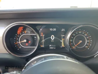 2022 Jeep Wrangler Unlimited Sahara Altitude with VIN 1C4HJXEG9NW269598, listed as a Copart auction lot 80495964 with 23,869 mi miles and Salvage title. Bid and sale history available at DreamBid. Image 9.
