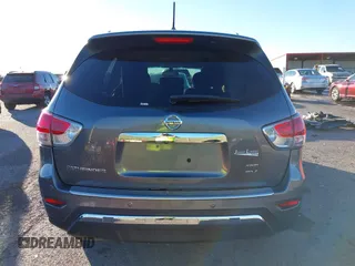 2016 Nissan Pathfinder Platinum with VIN 5N1AR2MMXGC629580, listed as a IAAI auction lot 40817601 with 106,046 mi miles and . Bid and sale history available at DreamBid. Image 16.