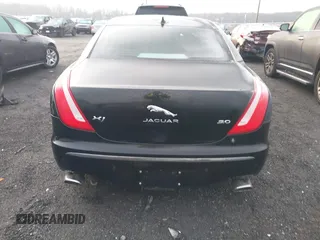 2014 Jaguar XJ with VIN SAJWA1CZXE8V74400, listed as a IAAI auction lot 38250698 with 102,205 mi miles and . Bid and sale history available at DreamBid. Image 17.