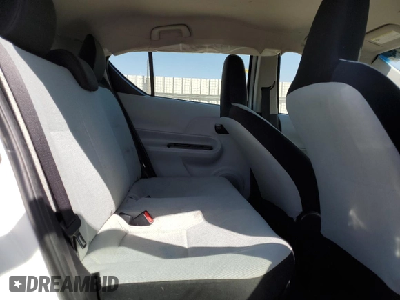 2014 Toyota Prius One with VIN JTDKDTB3XE1564570, listed as a Copart auction lot 55729525 with 141,473 mi miles and Clean Title. Bid and sale history available at DreamBid. Image 10.