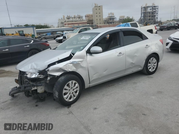 2013 Kia Forte LX with VIN KNAFT4A27D5723083, listed as a Copart auction lot 53980335 with 121,609 mi miles and Clean Title. Bid and sale history available at carsss.com. Image 1.