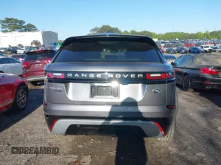 2020 Land Rover Range Rover Velar S z VIN SALYB2EXXLA295307, wystawiony jako IAAI lot #41971330 z przebiegiem 12 192 mil mil oraz . Historia ofert i sprzedaży dostępna na DreamBid. Obrazek 16.