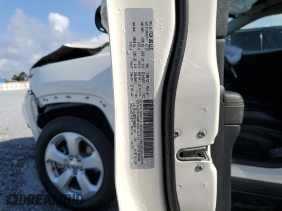 2019 Jeep Compass Altitude with VIN 3C4NJCBB7KT676938, listed as a Copart auction lot 55511795 with 17,676 mi miles and Non repairable. Bid and sale history available at DreamBid. Image 13.