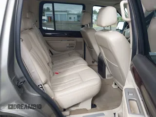 2003 Lincoln Aviator Premium z VIN 5LMEU78H93ZJ29120, wystawiony jako IAAI lot #42239414 z przebiegiem 196 479 mil mil oraz . Historia ofert i sprzedaży dostępna na DreamBid. Obrazek 8.