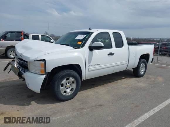 2011 Chevrolet Silverado 1500 LT with VIN 1GCRCSE01BZ461967, listed as a IAAI auction lot 42014470 with 122,903 mi miles and . Bid and sale history available at DreamBid. Image 18.