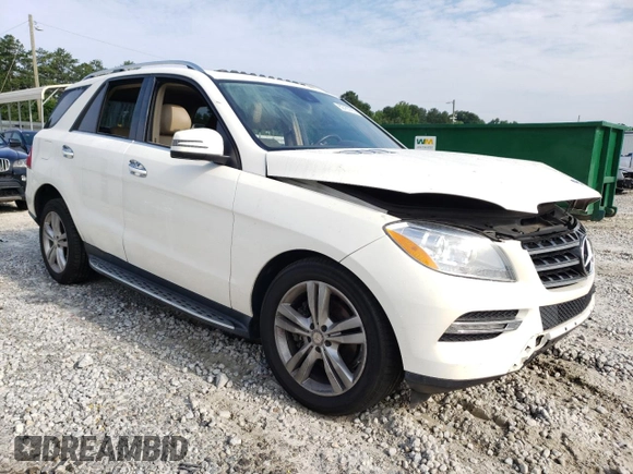 2013 Mercedes-Benz M 350 z VIN 4JGDA5HB3DA120288, wystawiony jako Copart lot #62765795 z przebiegiem Nie podano mil oraz Czysty tytuł • Clean title. Historia ofert i sprzedaży dostępna na DreamBid. Obrazek 4.
