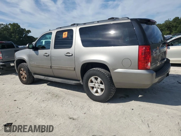 2012 GMC Yukon XL SLE with VIN 1GKS1HE06CR250652, listed as a Copart auction lot 74424294 with 129,208 mi miles and Salvage Title. Bid and sale history available at carsss.com. Image 2.