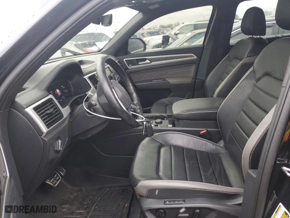 2021 Volkswagen Atlas Cross Sport 3.6L V6 SEL Premium R-Line with VIN 1V2FE2CA9MC232921, listed as a Copart auction lot 83993304 with 48,077 mi miles and Salvage Title. Bid and sale history available at carsss.com. Image 7.