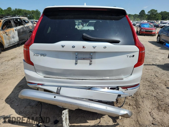 2022 Volvo XC90 Inscription z VIN YV4A22PL2N1823473, wystawiony jako Copart lot #61167815 z przebiegiem 69 200 mil mil oraz Szkoda całkowita • Salvage title. Historia ofert i sprzedaży dostępna na DreamBid. Obrazek 6.