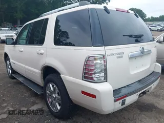 2008 Mercury Mountaineer Premier with VIN 4M2EU48898UJ01323, listed as a IAAI auction lot 39442831 with 156,293 mi miles. Bid and sale history available at carsss.com. Image 3.