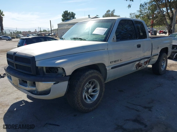 1999 Dodge Ram 1500 with VIN 3B7HC13Y8XG110463, listed as a IAAI auction lot 41724326 with 227,062 mi miles. Bid and sale history available at carsss.com. Image 2.