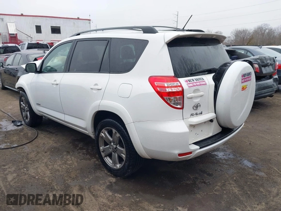 2011 Toyota RAV4 Sport with VIN 2T3RF4DVXBW133575, listed as a IAAI auction lot 41781017 with 1 mi miles. Bid and sale history available at carsss.com. Image 3.