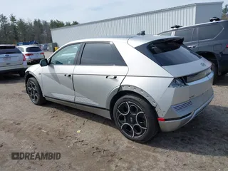 2024 Hyundai Ioniq 5 Limited z VIN KM8KRDDF6RU276804, wystawiony jako IAAI lot #41832379 z przebiegiem 4 561 mil mil oraz . Historia ofert i sprzedaży dostępna na DreamBid. Obrazek 3.