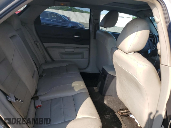 2005 Dodge Magnum RT z VIN 2D4GV58255H677120, wystawiony jako Copart lot #65955544 z przebiegiem 157 671 mil mil oraz Szkoda całkowita • Salvage title. Historia ofert i sprzedaży dostępna na DreamBid. Obrazek 11.