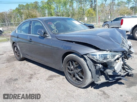 2018 BMW 3 Series 330i xDrive с VIN WBA8D9C50JEM32978, выставлен на аукционе IAAI как лот 41894911 с пробегом 67 474 миль миль и . История ставок и продаж доступна на DreamBid. Изображение 1.