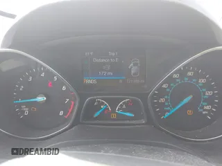 2014 Ford Escape SE z VIN 1FMCU9GX3EUB83978, wystawiony jako IAAI lot #42509549 z przebiegiem 121 388 mil mil oraz . Historia ofert i sprzedaży dostępna na DreamBid. Obrazek 7.