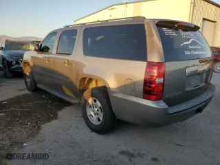 2009 Chevrolet Suburban LS with VIN 1GNFC16089R225359, listed as a Copart auction lot 76146434 with 205,749 mi miles and Salvage Title. Bid and sale history available at carsss.com. Image 2.