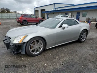 2006 Cadillac XLR z VIN 1G6YV36A765600759, wystawiony jako Copart lot #78984034 z przebiegiem 96 840 mil mil oraz Tytuł czysty. Historia ofert i sprzedaży dostępna na DreamBid. Obrazek 1.