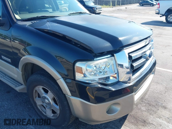 2008 Ford Expedition Eddie Bauer with VIN 1FMFU17518LA21130, listed as a IAAI auction lot 42559052 with 376,139 mi miles and . Bid and sale history available at DreamBid. Image 12.