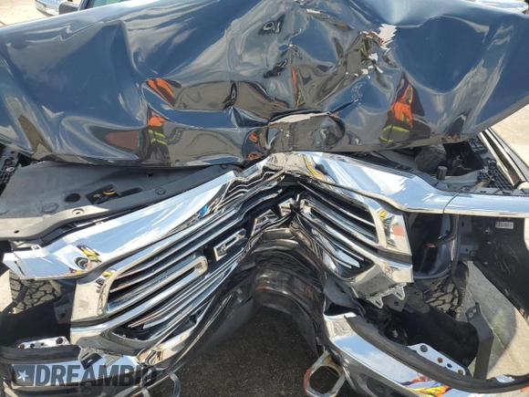 2020 Ram 1500 Laramie z VIN 1C6SRFJT2LN217803, wystawiony jako Copart lot #61390795 z przebiegiem 82 172 mil mil oraz Szkoda całkowita • Salvage title. Historia ofert i sprzedaży dostępna na DreamBid. Obrazek 11.