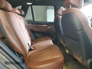 2017 BMW X5 xDrive50i z VIN 5UXKR6C35H0U12982, wystawiony jako Copart lot #57163565 z przebiegiem 121 906 mil mil oraz Szkoda całkowita • Salvage title. Historia ofert i sprzedaży dostępna na DreamBid. Obrazek 11.