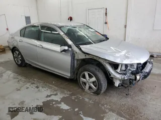 2015 Honda Accord LX with VIN 1HGCR2F33FA119648, listed as a Copart auction lot 52896385 with 178,007 mi miles and Clean Title. Bid and sale history available at carsss.com. Image 4.